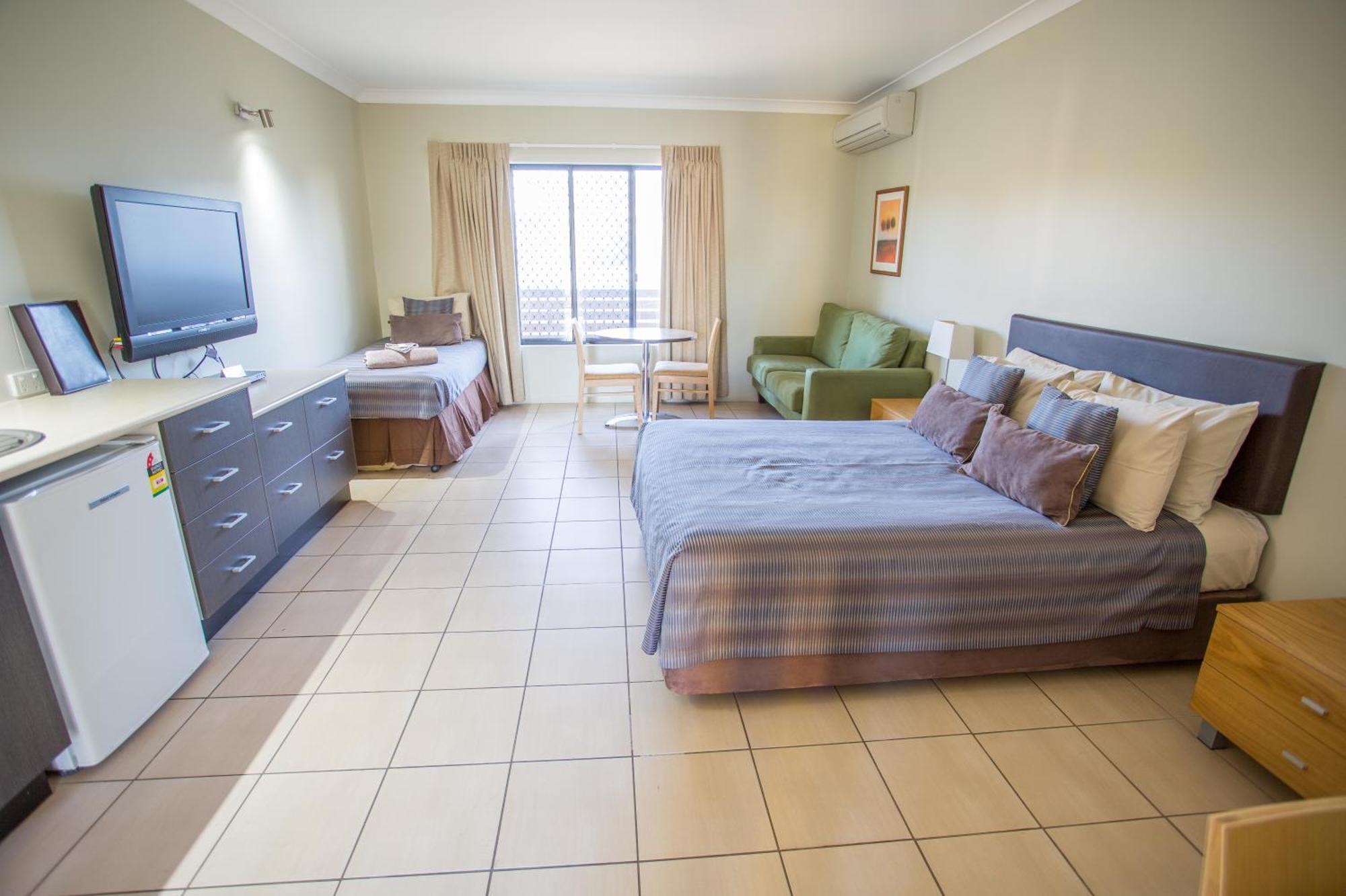 Spinifex Motel And Serviced Apartments Mount Isa Room photo