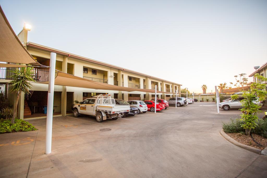 Spinifex Motel And Serviced Apartments Mount Isa Exterior photo